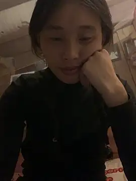 Han-han123 online show from November 1, 2025, 12:43 pm