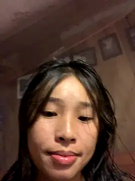 Han-han123 online show from October 26, 2025, 2:06 pm