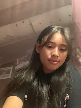 Han-han123 online show from November 16, 2025, 9:51 pm