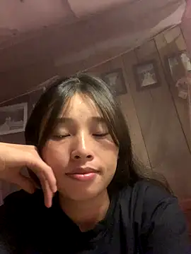 Han-han123 online show from October 27, 2025, 1:56 pm