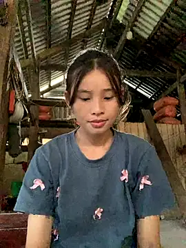 Han-han123 online show from October 21, 2025, 5:07 am