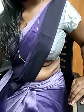 Tamilmallu-duskygirl03 online show from April 8, 2026, 5:25 pm