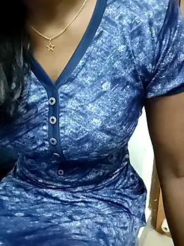 Snapshot of Tamilmallu-duskygirl03 chatting on December 14, 2025, 1:56 am Tamilmallu-duskygirl03 online show from December 14, 2025, 1:56 am