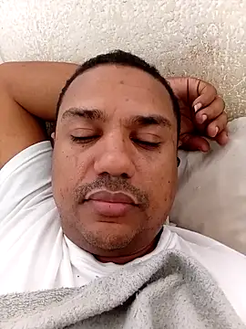 Mcbellorj online show from November 6, 2025, 4:11 pm