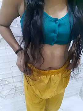 Suman rani6 online show from October 18, 2025, 4:25 am