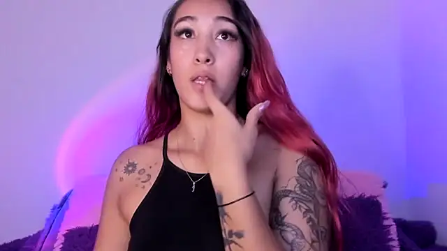 Snapshot of HeidyRousse chatting on February 18, 2026, 11:01 pm HeidyRousse online show from February 18, 2026, 11:01 pm