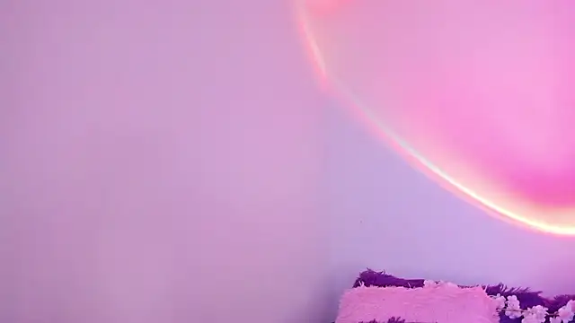 Snapshot of HeidyRousse chatting on December 22, 2025, 11:21 am HeidyRousse online show from December 22, 2025, 11:21 am