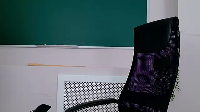 ClaireMathis online show from February 22, 2026, 2:41 pm