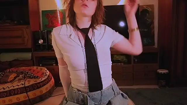 liquid0fluid0 online show from February 27, 2026, 5:35 pm