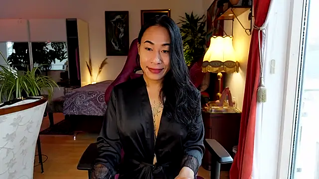 bianca bellamy online show from November 16, 2025, 10:31 am