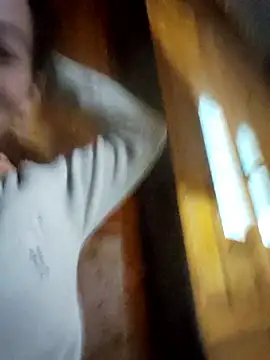 gio-thu online show from October 23, 2025, 1:59 am