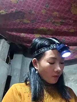 gio-thu online show from February 18, 2026, 9:00 pm