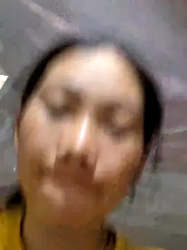 Snapshot of gio-thu chatting on April 25, 2026, 5:21 am gio-thu online show from April 25, 2026, 5:21 am