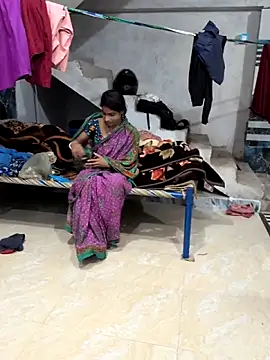 funnight4ubaby8456 online show from April 5, 2026, 5:08 pm