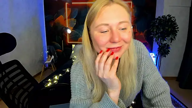 Snapshot of scent__of_woman chatting on February 3, 2026, 6:22 am scent of woman online show from February 3, 2026, 6:22 am