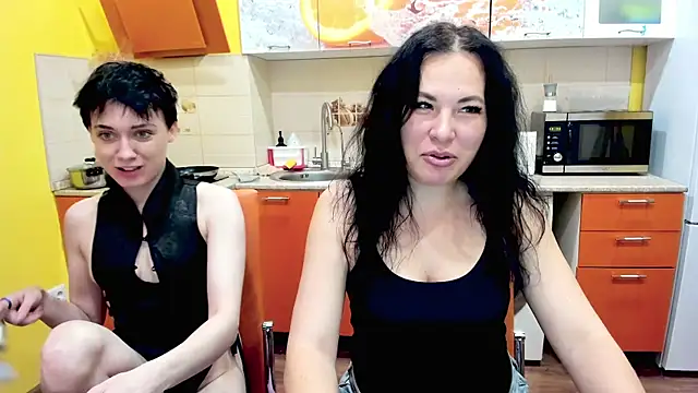 Victoria Panther online show from December 18, 2025, 11:25 am