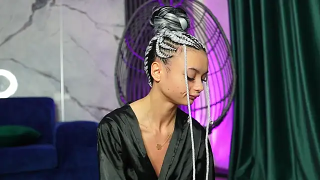 Snapshot of RachelRavee chatting on November 1, 2025, 5:25 am RachelRavee online show from November 1, 2025, 5:25 am