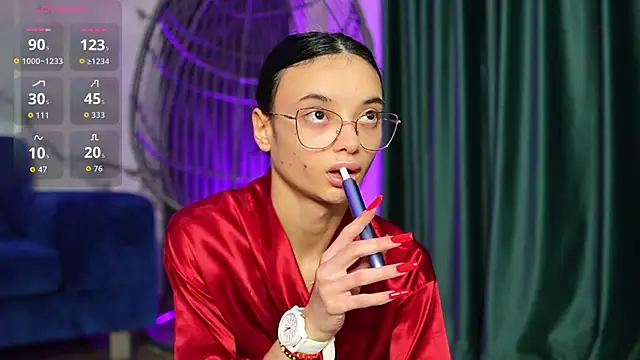 Snapshot of RachelRavee chatting on October 22, 2025, 4:34 am RachelRavee online show from October 22, 2025, 4:34 am