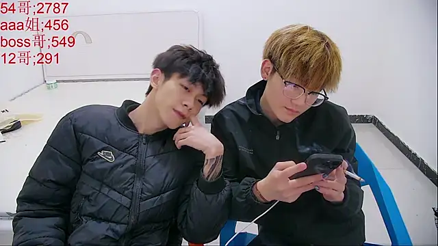 KK-cuteboy online show from March 30, 2026, 2:29 pm