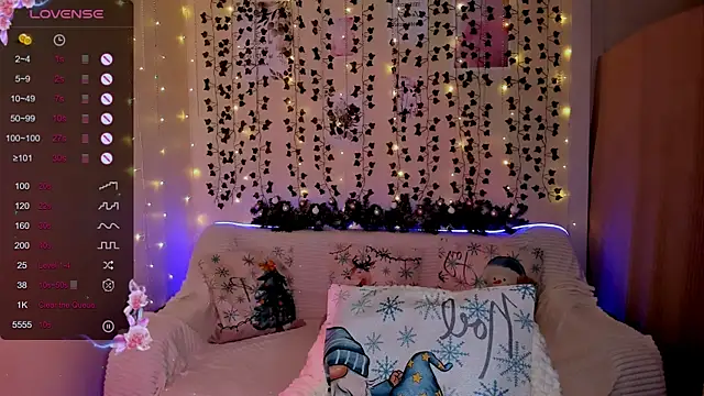 Evaa Braunn online show from December 19, 2025, 2:04 am