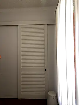 Snapshot of DrDreAu chatting on November 4, 2025, 11:30 pm DrDreAu online show from November 4, 2025, 11:30 pm