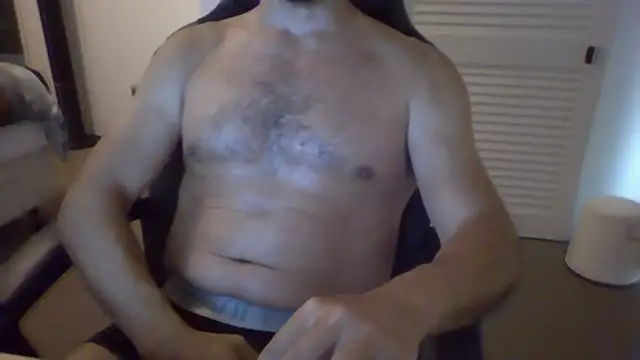 Snapshot of DrDreAu chatting on November 3, 2025, 4:50 am DrDreAu online show from November 3, 2025, 4:50 am