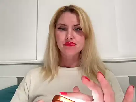 Snapshot of Ilymaris chatting on February 26, 2026, 5:35 pm Ilymaris online show from February 26, 2026, 5:35 pm