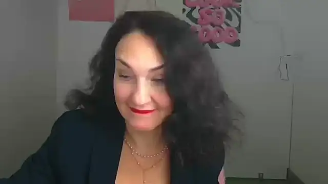 Rosie Rosee online show from April 26, 2026, 11:18 am