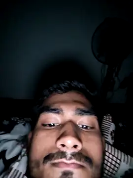 Snapshot of siddBus chatting on October 8, 2025, 6:08 pm siddBus online show from October 8, 2025, 6:08 pm