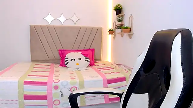 zara cute online show from May 29, 2026, 12:11 pm