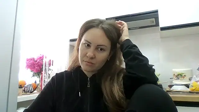 Snapshot of MeadowEyes chatting on June 3, 2026, 6:47 am MeadowEyes online show from June 3, 2026, 6:47 am