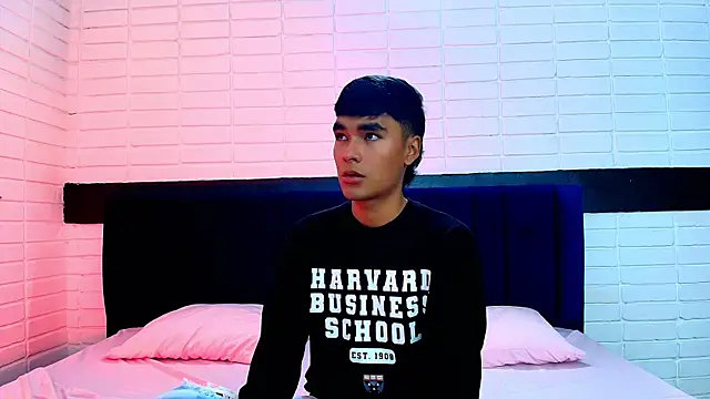 AngelduzZzt online show from October 16, 2025, 12:35 pm