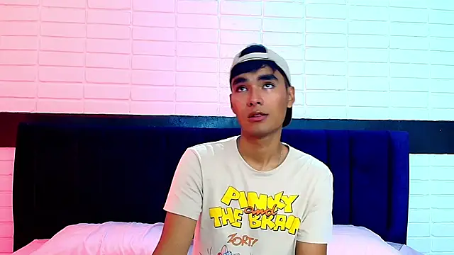 AngelduzZzt online show from October 17, 2025, 12:51 pm