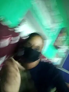 nainshilodhi28 online show from October 30, 2025, 7:44 pm