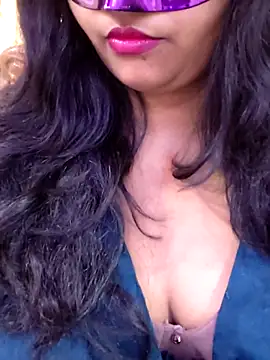 naina5 online show from October 16, 2025, 10:56 am