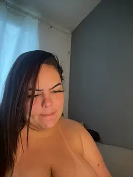 Fernandinhacarioca021rj online show from January 7, 2026, 9:20 pm