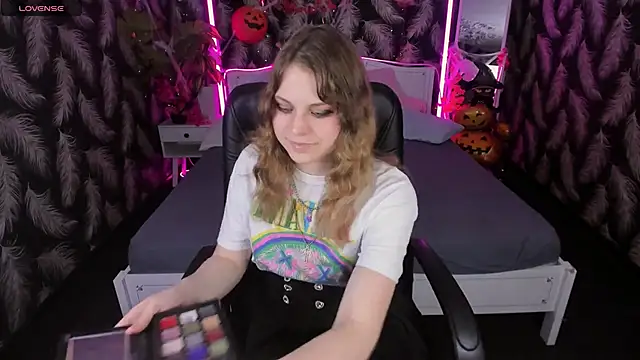 Ame Chan online show from November 3, 2025, 3:04 pm