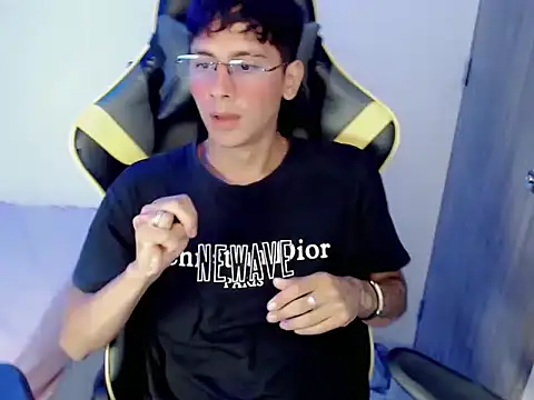 Nani big online show from November 8, 2025, 3:48 pm