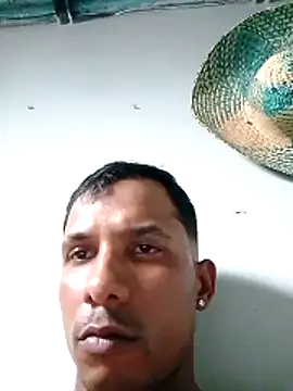 blackhot30 online show from November 24, 2025, 7:14 pm