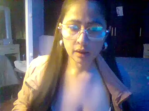 Snapshot of Natis_rod15 chatting on October 29, 2025, 3:44 pm Natis rod15 online show from October 29, 2025, 3:44 pm