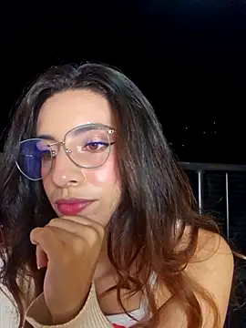 Meganthomson online show from February 10, 2026, 2:54 am