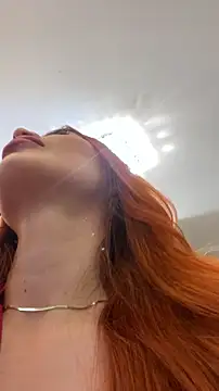 Snapshot of AbrilColls_ chatting on November 1, 2025, 11:42 pm AbrilColls online show from November 1, 2025, 11:42 pm