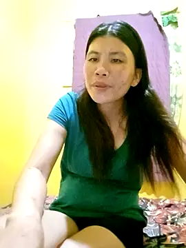 GentlePearl Palangga online show from November 15, 2025, 12:20 pm