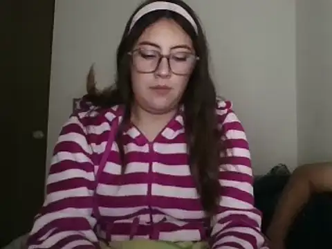 Mar 00c online show from October 22, 2025, 5:07 am