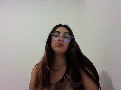 Mar 00c online show from October 27, 2025, 4:57 am