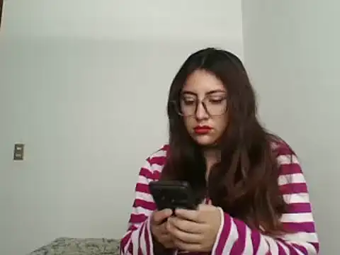 Mar 00c online show from October 15, 2025, 3:20 pm