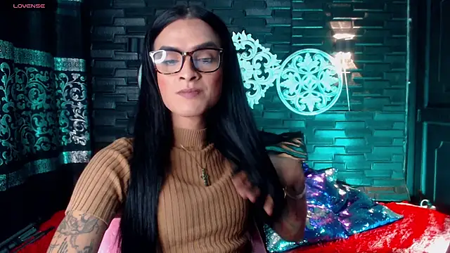 Snapshot of ZAMMIRA chatting on March 3, 2026, 5:25 am ZAMMIRA online show from March 3, 2026, 5:25 am