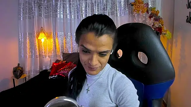 ZAMMIRA online show from November 5, 2025, 5:54 am