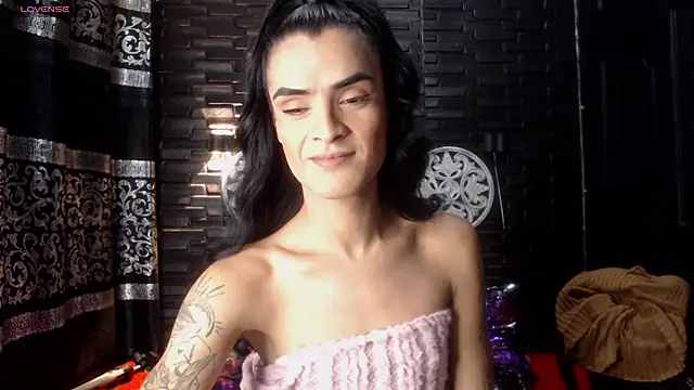 Snapshot of ZAMMIRA chatting on February 27, 2026, 5:18 am ZAMMIRA online show from February 27, 2026, 5:18 am