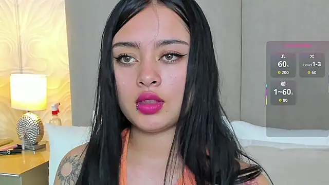 Snapshot of baby_naomy chatting on October 24, 2025, 2:05 pm baby naomy online show from October 24, 2025, 2:05 pm